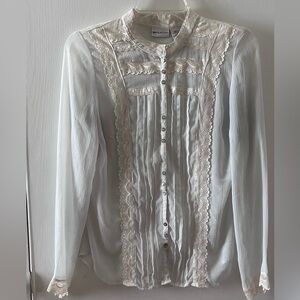 Lacey button up